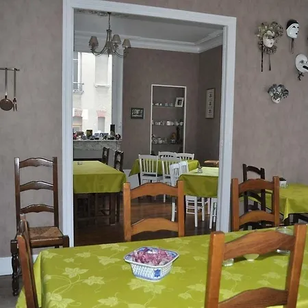 La Saint Pierre فندق إيبيرني