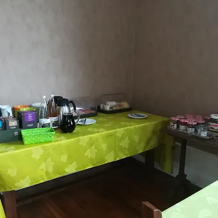 La Saint Pierre فندق إيبيرني