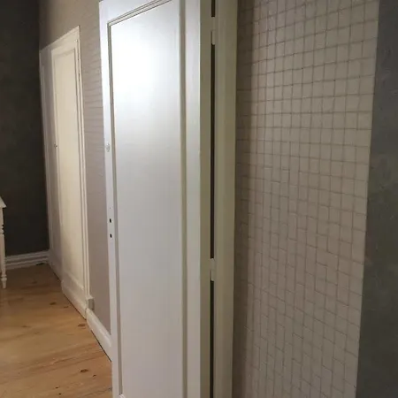 La Saint Pierre فندق 2*