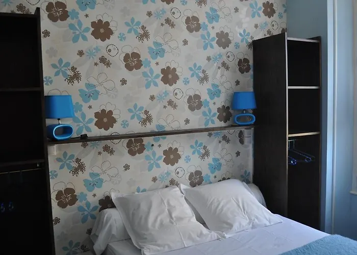 La Saint Pierre 2* 에페르네이