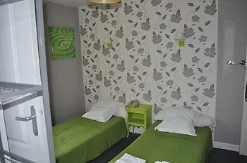 호텔 La Saint Pierre 2*