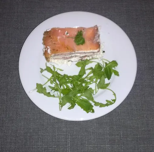 호텔 La Saint Pierre 에페르네이