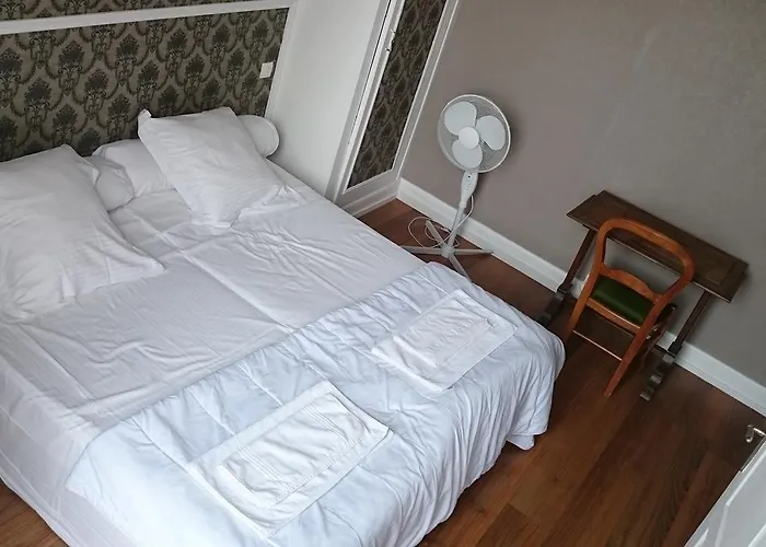 호텔 La Saint Pierre 2*